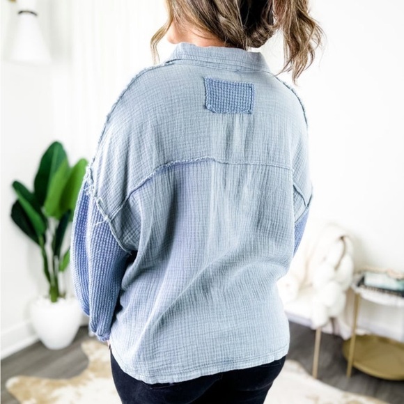 NWOT POL Loose Fit Button Up Long Sleeve Top, Blue, Size L - Picture 2 of 9